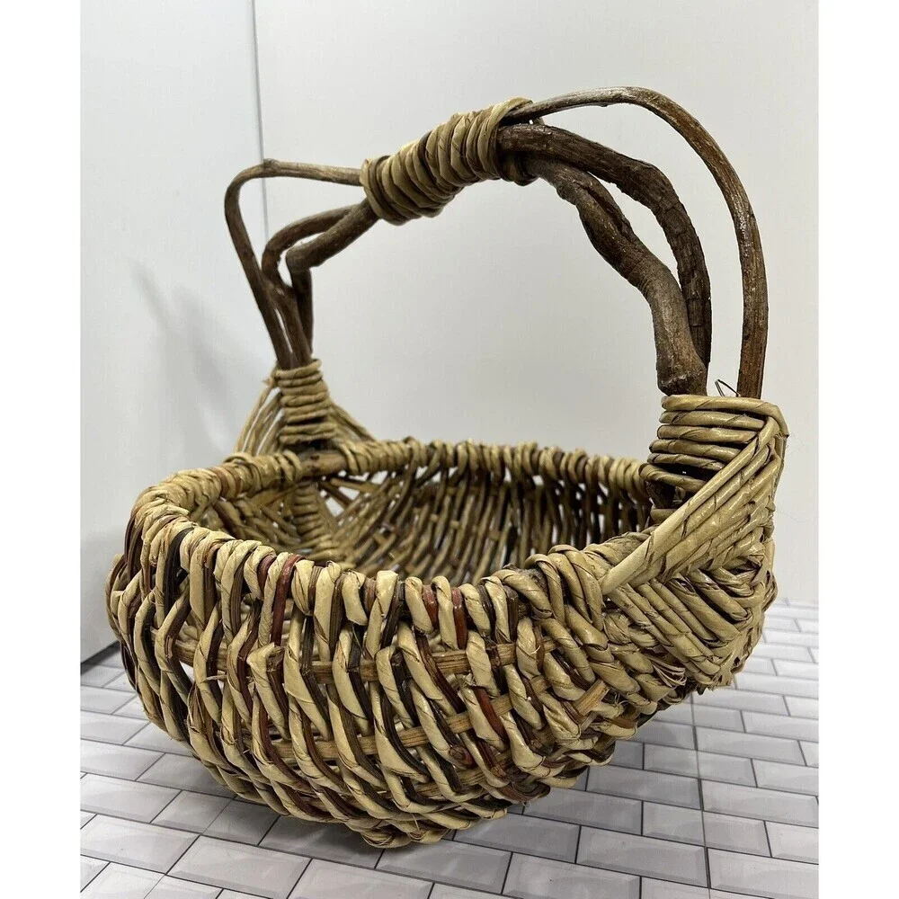 Vintage Primitive Gathering Basket Raw Curly Willow Handle Woven Large Farmhouse